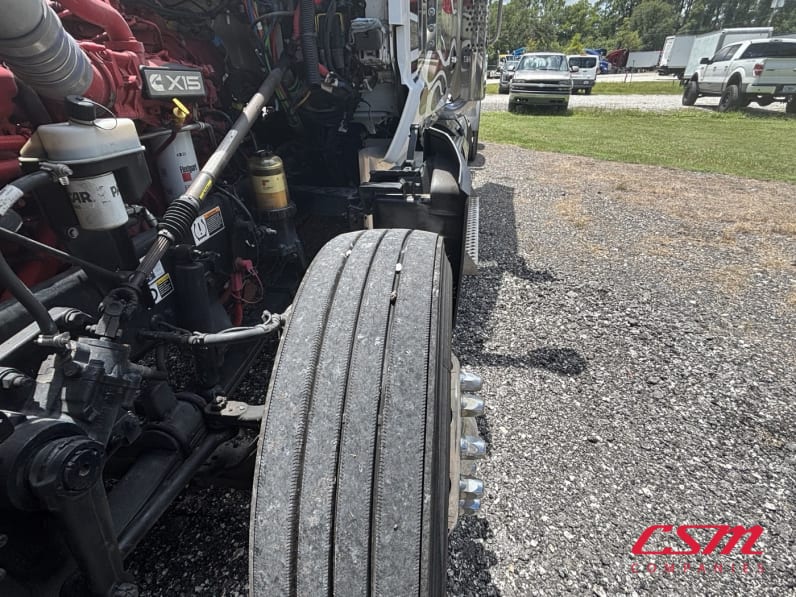 Driver side front tire tread for this 2023 Kenworth W990 (Stock number: UPJ220959)