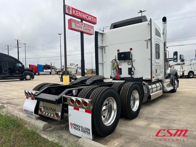 Exterior rear passenger side for this 2023 Kenworth W990 (Stock number: UPJ220964)