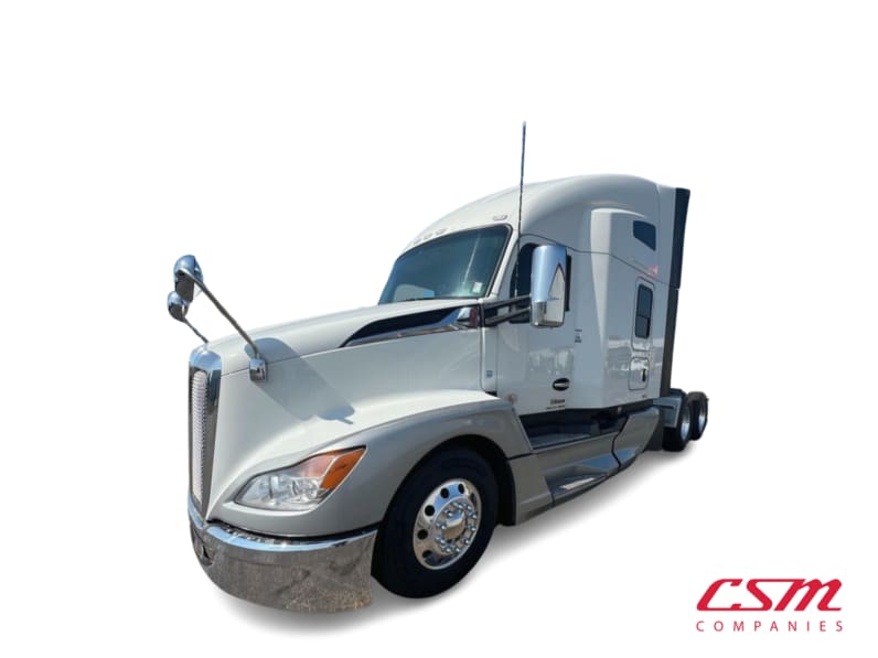 Featured image with white background for this 2023 Kenworth T680 (Stock number: UPJ231782)