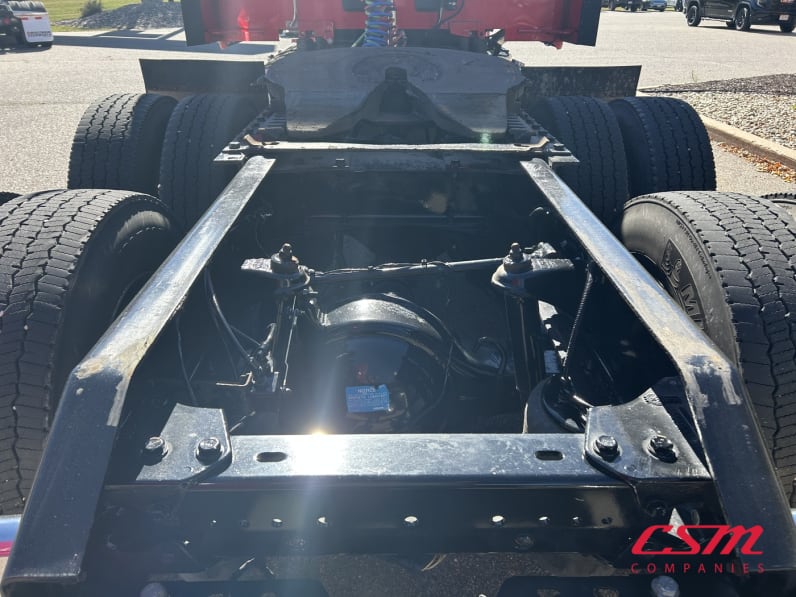 Center rear frame for this 2023 Kenworth W990 (Stock number: UPJ240230)
