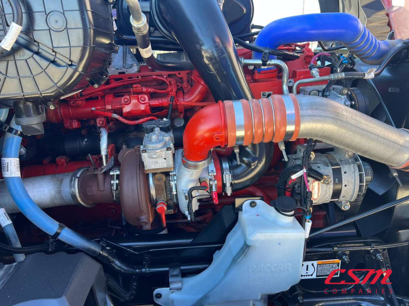 Passenger side engine for this 2023 Kenworth T680 (Stock number: UPJ245494)