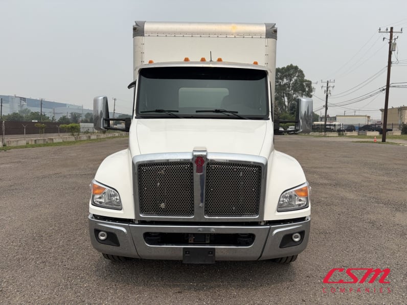 Exterior full front view for this 2023 Kenworth T280 (Stock number: UPM237617)Weeee