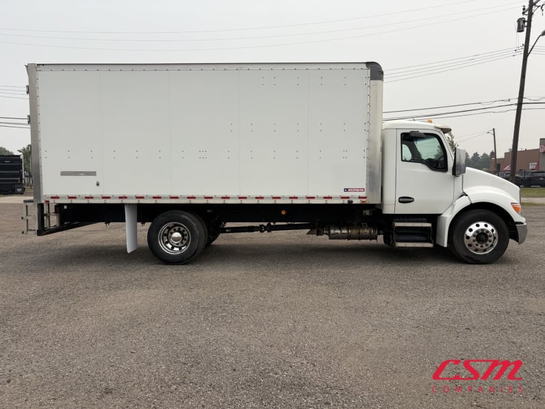 Exterior full passenger side for this 2023 Kenworth T280 (Stock number: UPM237617)Weeee