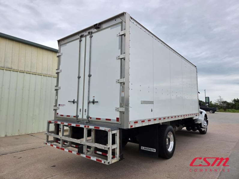 Exterior rear passenger side for this 2023 Kenworth T280 (Stock number: UPM237619)Weeee