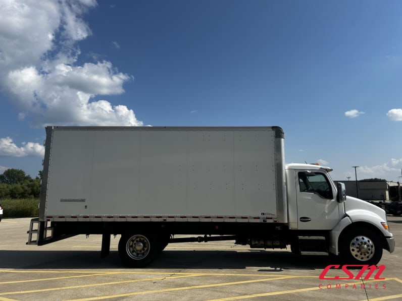 Exterior full passenger side for this 2023 Kenworth T280 (Stock number: UPM237621)Weeee