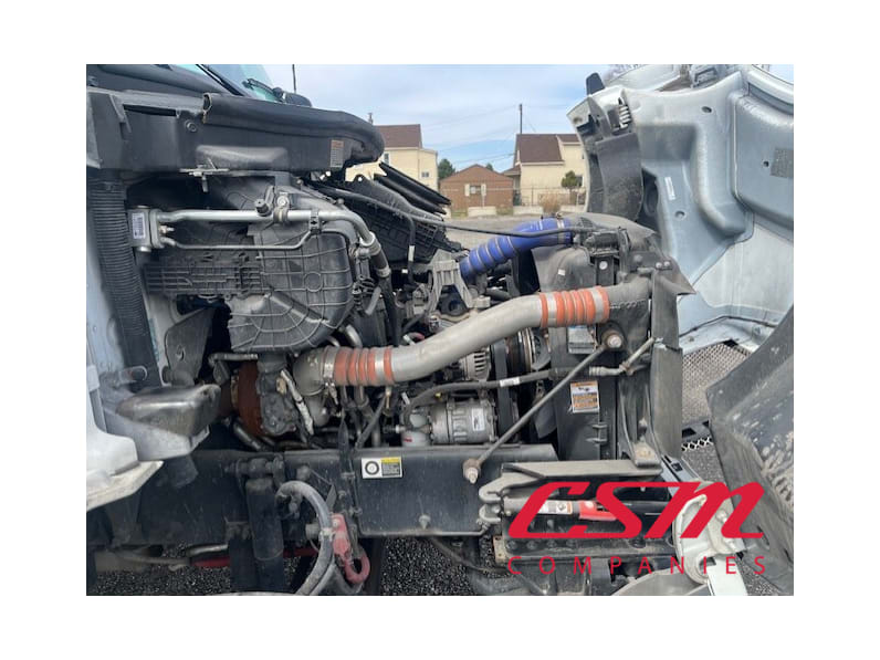 Drivers side engine for this 2023 Kenworth T280 (Stock number: UPM252172)