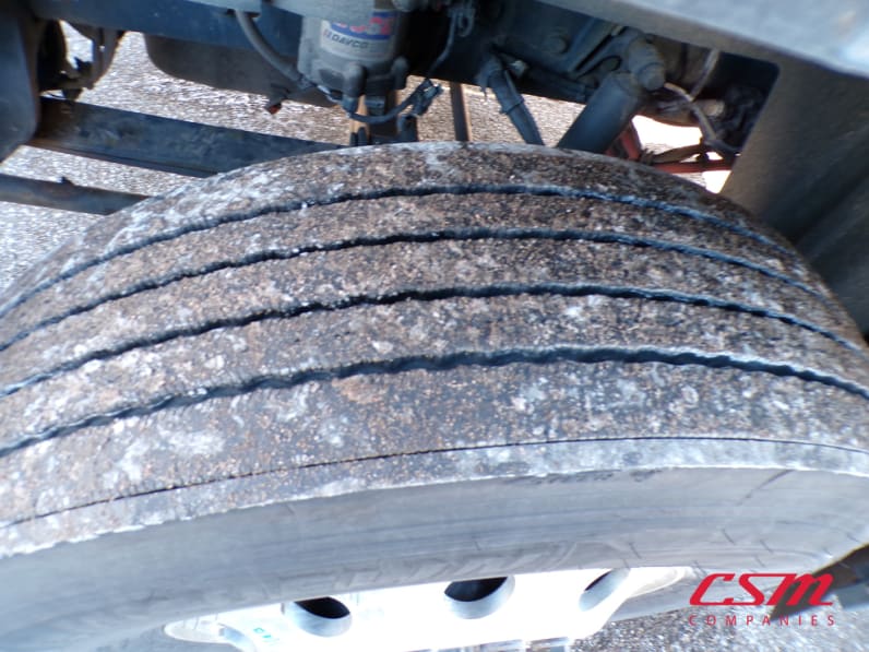 Driver side front tire tread for this 2023 International RH Series (Stock number: UPN562269)