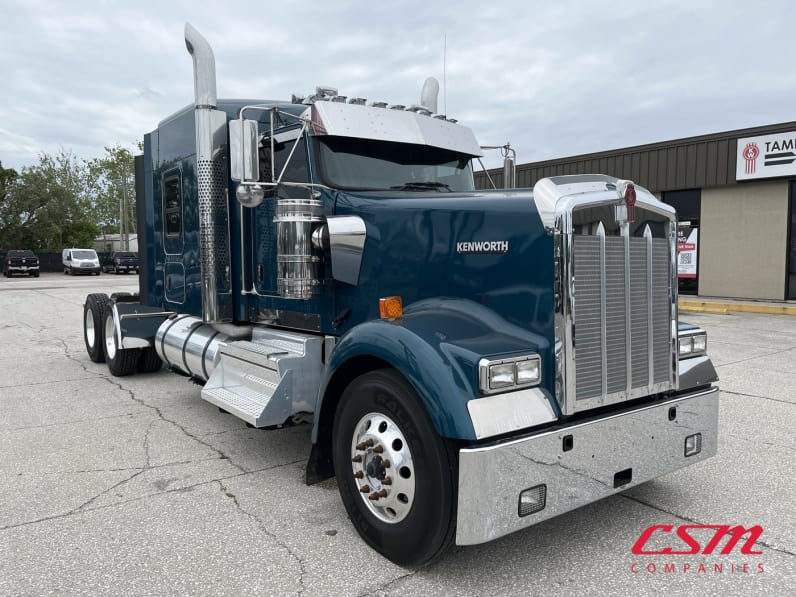 Exterior front passenger side for this 2023 Kenworth W900L (Stock number: UPR256936)