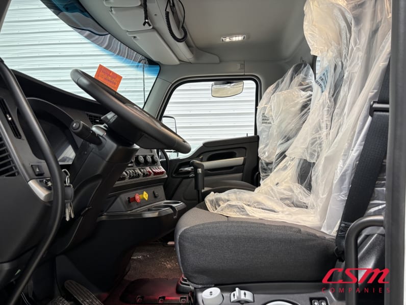 Drivers side door open for this 2027 Kenworth T880 (Stock number: VJ238538)