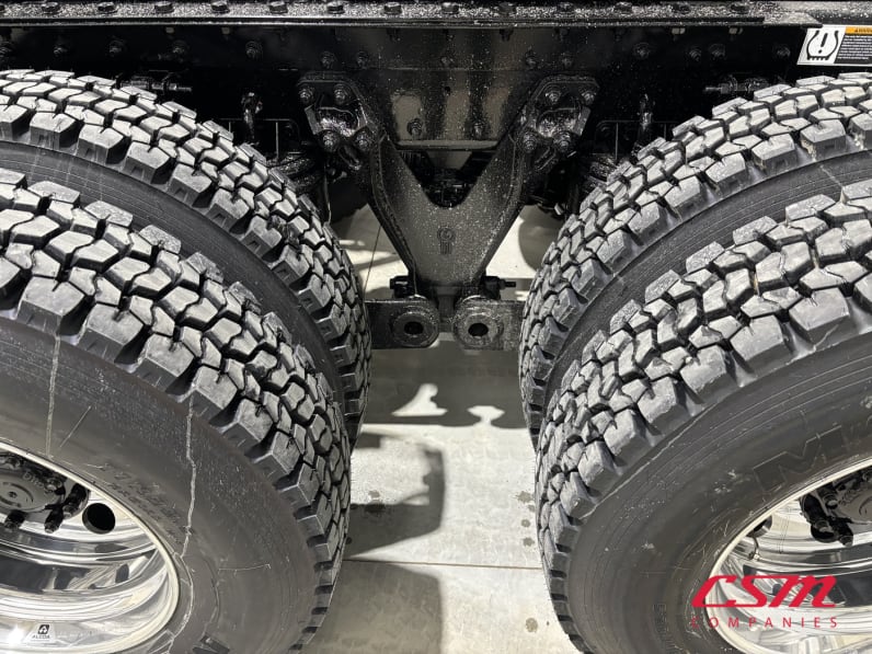 VJ238539-2027-Kenworth-T880