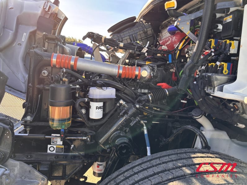 Drivers side engine for this 2027 Kenworth T480 (Stock number: VJ239775)Weeee