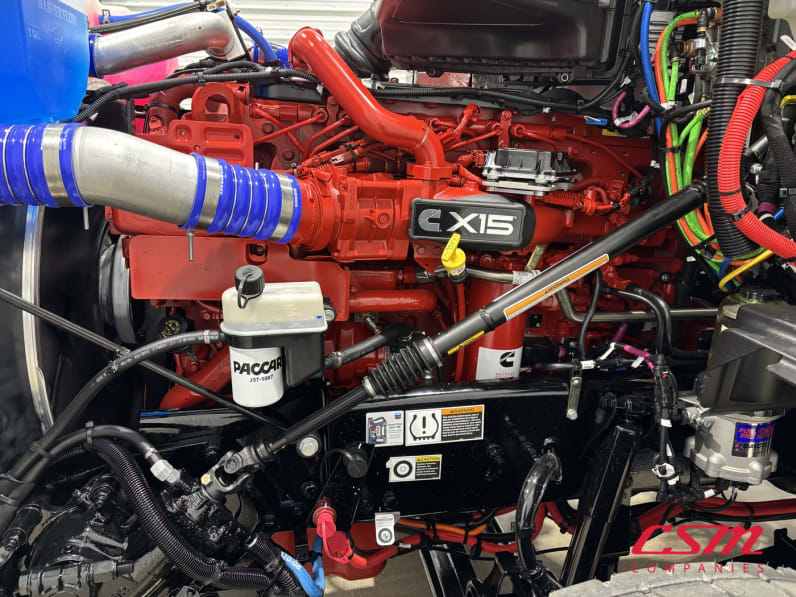 Drivers side engine for this 2027 Kenworth T880 (Stock number: VJ241557)Weeee