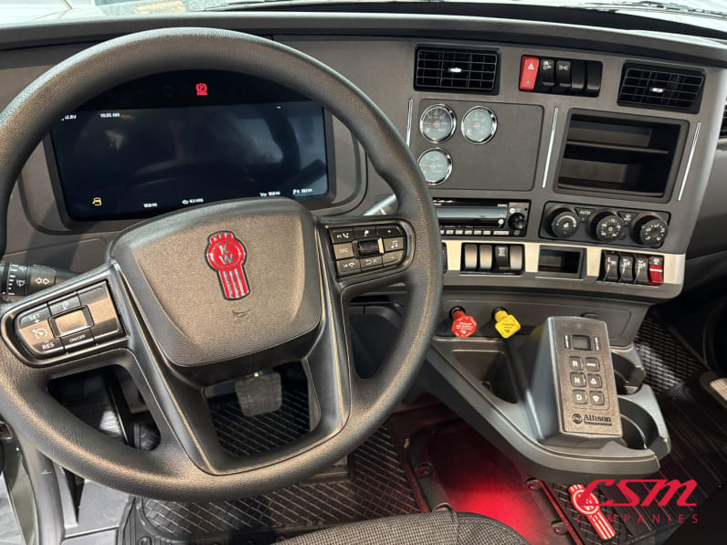Interior dash for this 2027 Kenworth T880 (Stock number: VJ243552)Weeee
