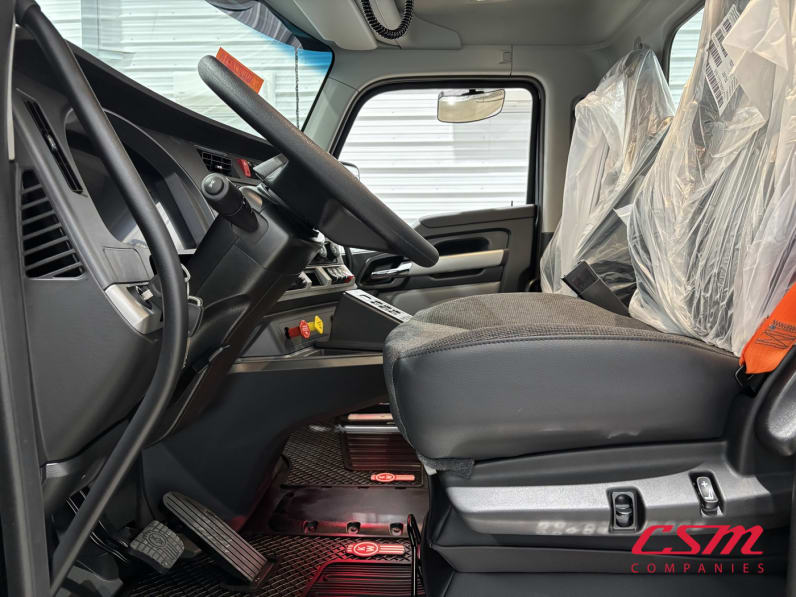 Drivers side door open for this 2027 Kenworth T880 (Stock number: VJ243553)Weeee