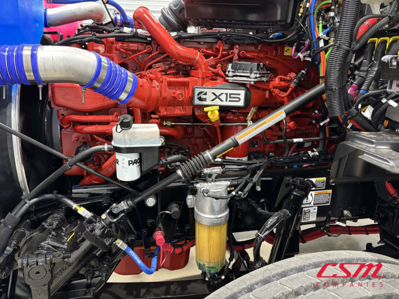Drivers side engine for this 2027 Kenworth T880 (Stock number: VJ249792)Weeee