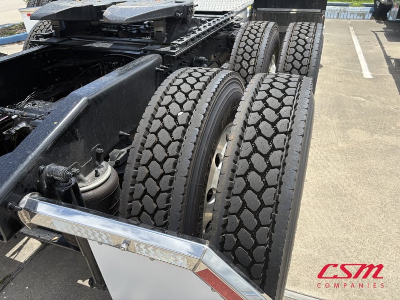 Passenger side rear frame and tire tread for this 2027 Mack Pinnacle PI64 (Stock number: VM021226)Weeee