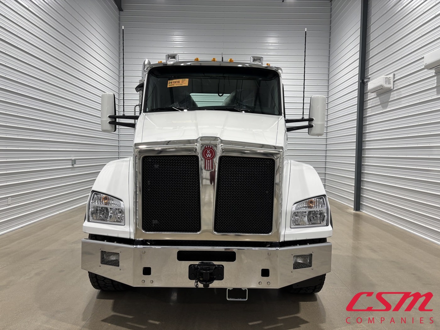 2027 Kenworth T880 photo 3