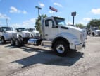 Exterior front passenger side for this 2024 Kenworth T880 (Stock number: RJ371257)
