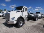 Exterior front drivers side for this 2024 Kenworth T880 (Stock number: RJ371262)