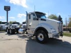 Exterior front passenger side for this 2024 Kenworth T880 (Stock number: RJ371262)
