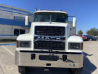 Exterior full front view for this 2025 Mack Pinnacle PI64 (Stock number: SM017533)