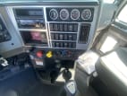 Interior radio and navigation system for this 2025 Mack Pinnacle PI64 (Stock number: SM017533)