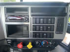 Interior radio and navigation system for this 2025 Mack Anthem ANT64 (Stock number: SM052268)