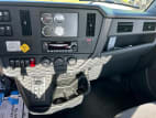 Interior radio and navigation system for this 2025 Kenworth T280 (Stock number: SM154493)