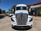 Exterior full front view for this 2026 Kenworth T680 (Stock number: TF219171)