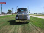 Exterior full front view for this 2026 Kenworth T880 (Stock number: TF219863)