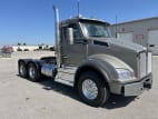 Exterior front passenger side for this 2026 Kenworth T880 (Stock number: TF219872)