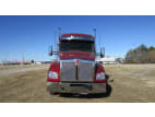 Exterior full front view for this 2026 Kenworth T880 (Stock number: TJ195424)