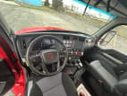 Interior seats for this 2026 Kenworth T880 (Stock number: TJ208423)