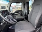 Interior seats for this 2026 Kenworth T880 (Stock number: TJ211060)