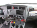 Interior radio and navigation system for this 2026 Kenworth T880 (Stock number: TJ215978)