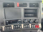 Interior radio and navigation system for this 2026 Kenworth T880 (Stock number: TJ216167)