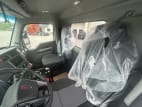 Interior seats for this 2026 Kenworth T880 Short Hood (Stock number: TJ216227)