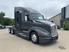 Exterior front passenger side for this 2026 Kenworth T680 (Stock number: TJ219853)
