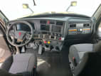 Interior cockpit for this 2026 Kenworth T680 (Stock number: TJ224830)
