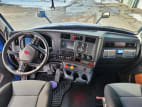 Interior cockpit for this 2026 Kenworth T680 (Stock number: TJ226458)