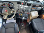 Interior dash for this 2026 Kenworth T880 (Stock number: TJ228247)