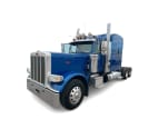 Featured image with white background for this 2020 Peterbilt 389 (Stock number: ULD677568)