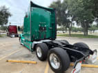 Exterior rear driver side for this 2020 Kenworth T680 (Stock number: ULJ297709)