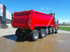Exterior rear passenger side for this 2020 Kenworth T880 (Stock number: ULJ385819)