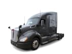 Featured image with white background for this 2020 Kenworth T680 (Stock number: ULJ418154)