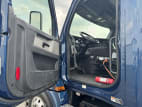 Drivers side door open for this 2020 Freightliner Cascadia (Stock number: ULLLL6996)
