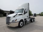 Exterior front drivers side for this 2020 Freightliner Cascadia (Stock number: ULSMC6259)