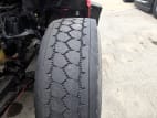 Driver side front tire tread for this 2021 Kenworth T880 (Stock number: UMJ462070)