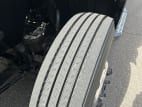 Driver side front tire tread for this 2021 Volvo VNL 860 (Stock number: UMN275745)
