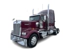 Featured image with white background for this 2021 Kenworth W900L (Stock number: UMR426553)